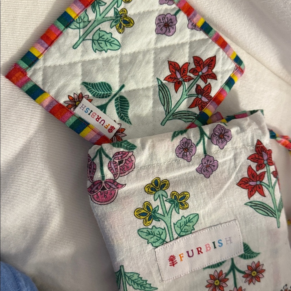 FURBISH STUDIOS NWT COASTERS (set of 4) - Colorful Floral Quilted Coasters - Picture 3 of 3